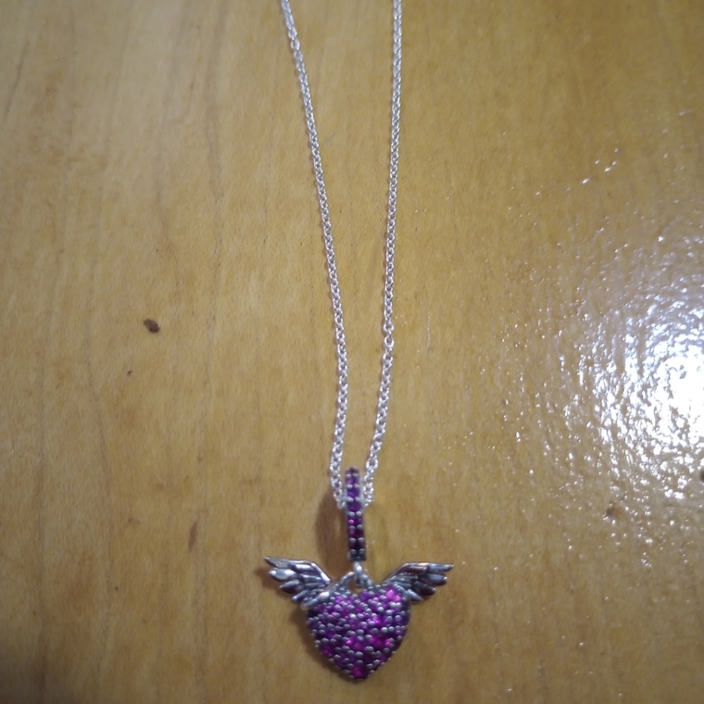 New Pandora heart long necklace